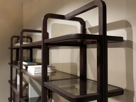 giovane holden-Young Holden