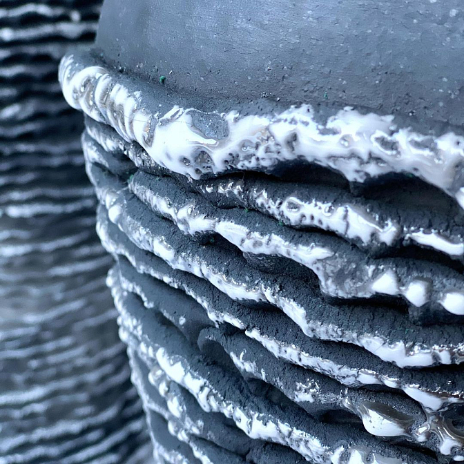 Столик скульптурный. Оксана Панфилова