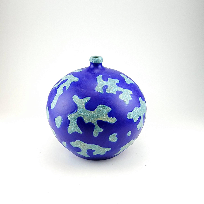 Сосуд. Из серии "Моря и острова". Анна Мамаладзе