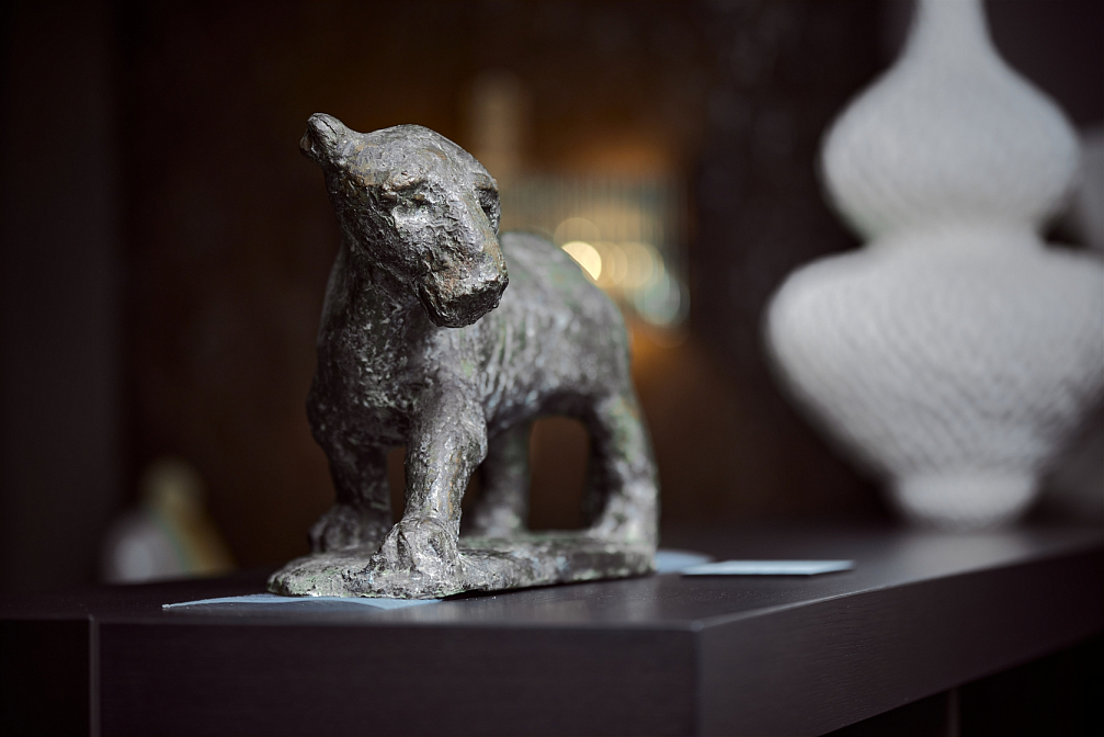 Тигренок. Скульптор Л.Т. Гадаев