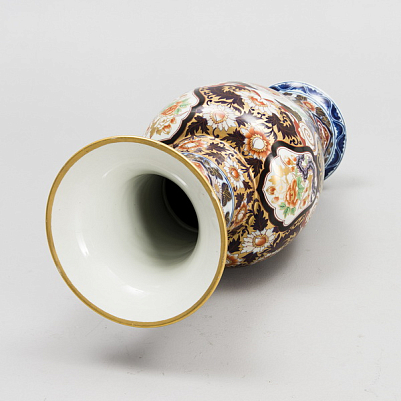 Ваза. Императорский фарфоровый завод