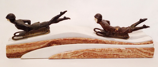 Саночники. Скульптор М.Жакемин