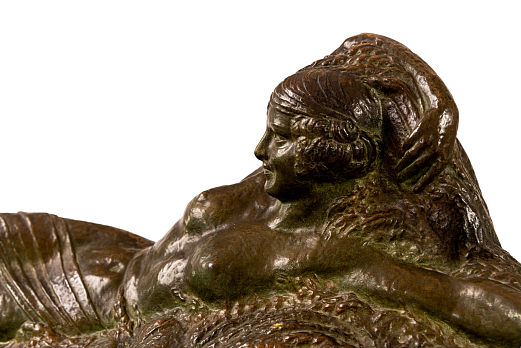 Лежащая обнаженная. Скульптор Д.Чипарус