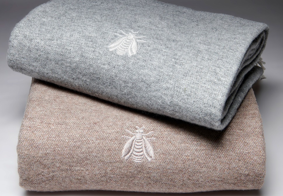 Theodore с вышивкой слоновая кость