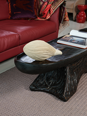 Из серии "Монголы идут". Кофейный столик. Николай Лавданский