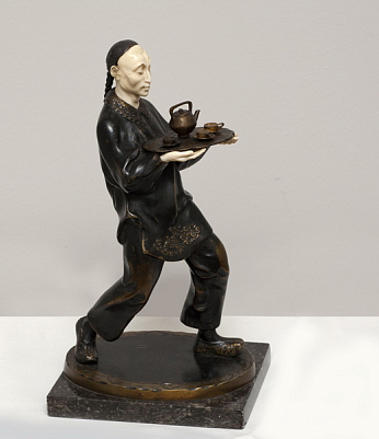 Китайский слуга. Скульптор О.Хоффманн